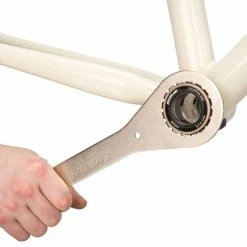 Park Tool ParkTool - BBT-29 - Bottom Bracket Tool 39 & 48.5mm 16-Notch Cups Accessories