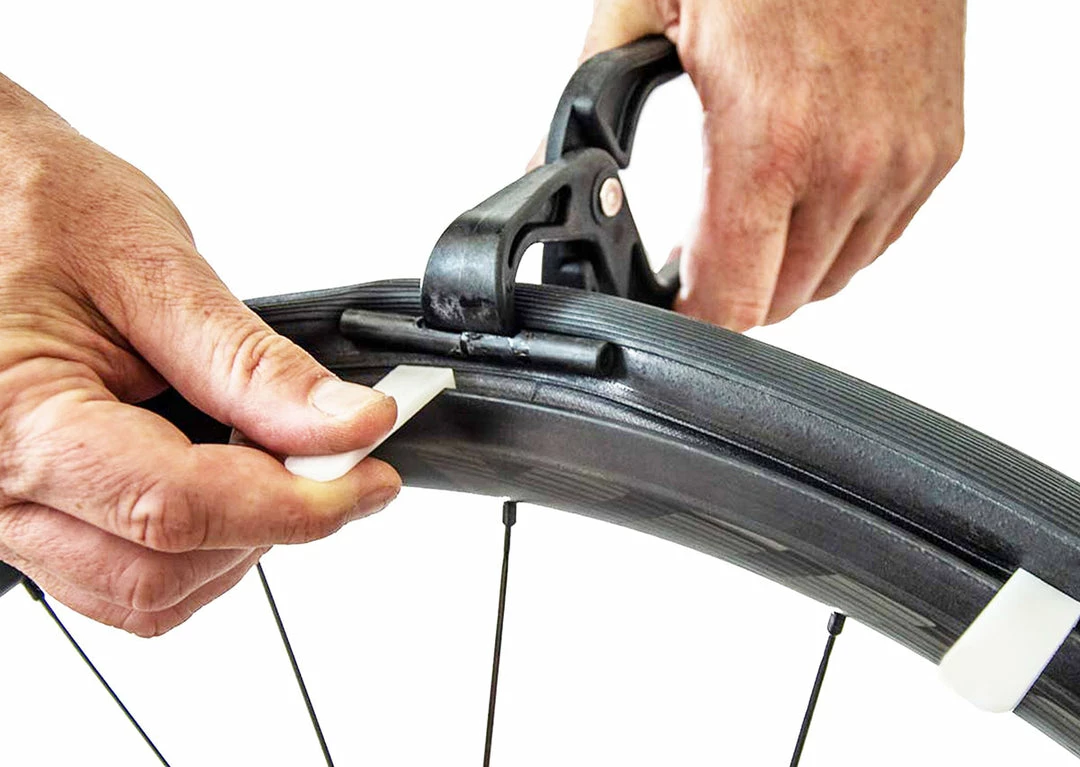 Cheap 🧨 Vittoria Air-liner Tubeless Tyre Fitting Tool 🤩 2 Vittoria Air-liner Tubeless Tyre Fitting Tool