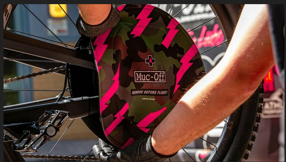 Hot Sale 🛒 Muc Off Muc-Off Disc Brake Covers X 2 - Camo / Pink Accessories 😉 2 Muc Off Muc-Off Disc Brake Covers X 2 - Camo / Pink Accessories