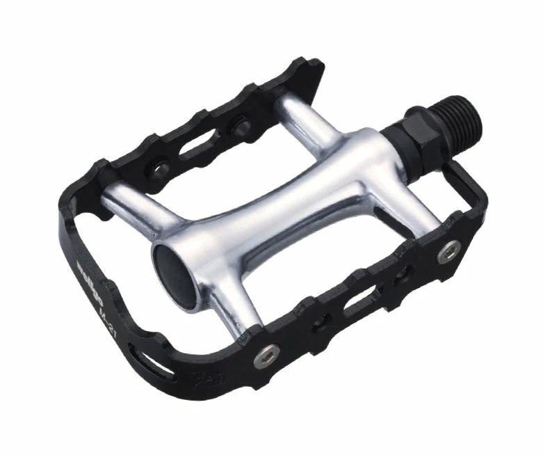 Budget 😀 Wellgo M21 - Flat / Platform Mountain Bike Pedals Drivetrain 🎉 2 Wellgo M21 - Flat / Platform Mountain Bike Pedals Drivetrain