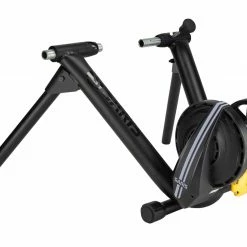 Accessories Saris M2 Wheel On Smart Turbo Trainer